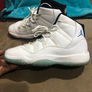 Retro Jordan 11s Legend Blue Kids SZ 4.5